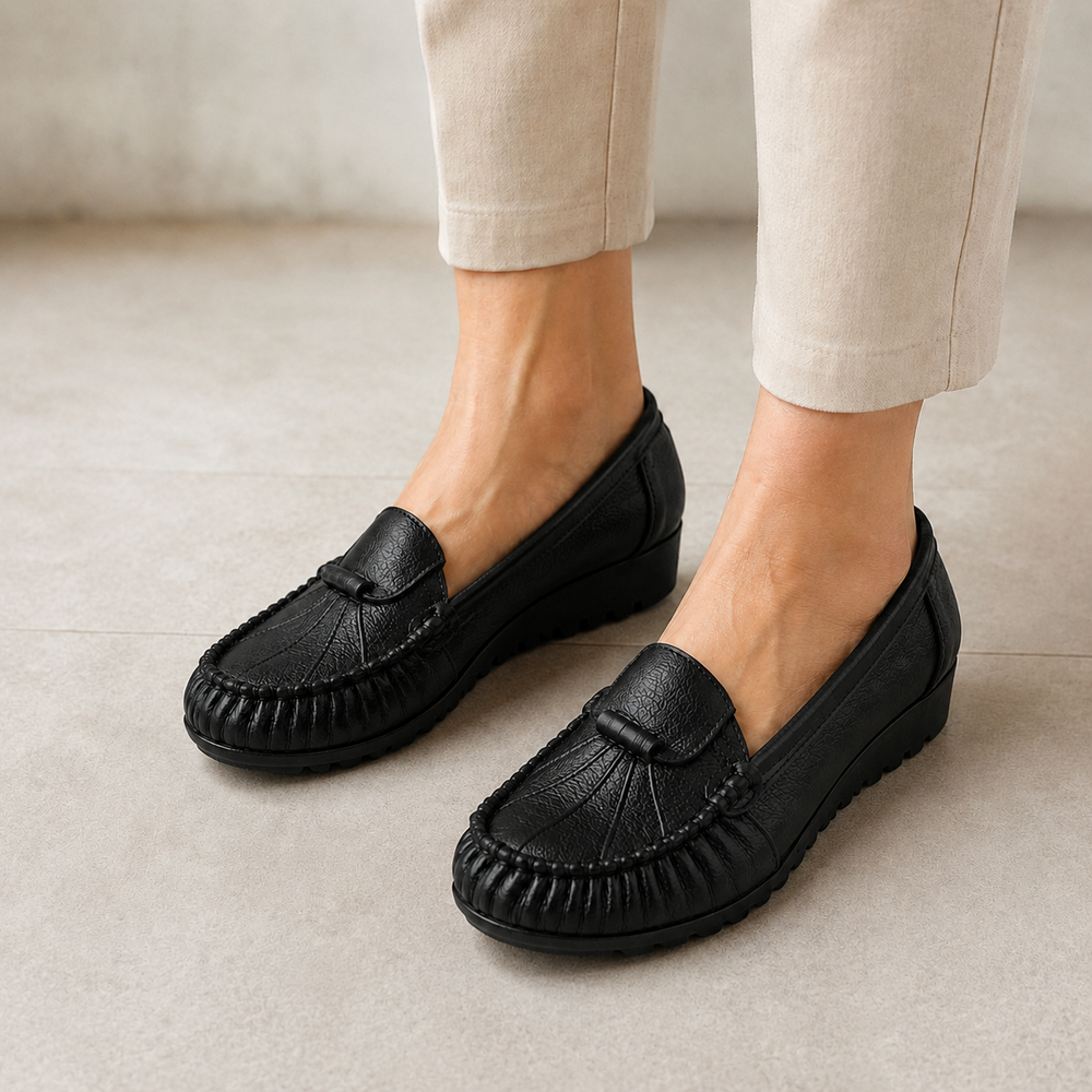 Messina Orthopedic Flats - Black